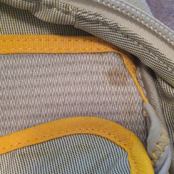 KEEN Morrison Two-toned Gray Backpack - Picture 11 of 13